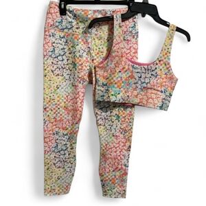 Fabletics 3 Pc Athletic Wear Large Multi-color Daisy Print EUC